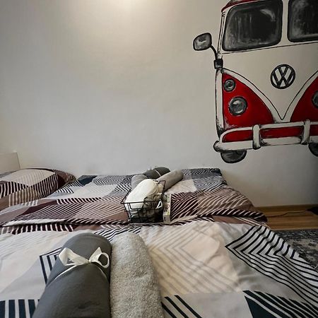 Renapartman Πετς Εξωτερικό φωτογραφία